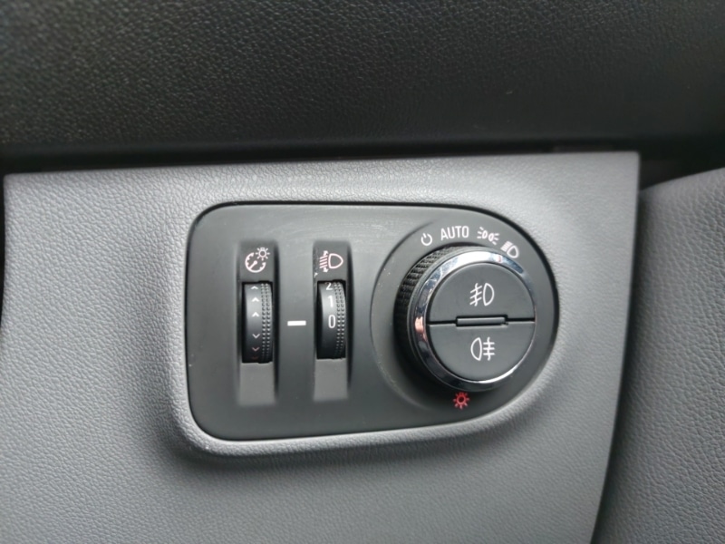 Used Vauxhall Corsa 2018 for sale - 78093752: Photo 19