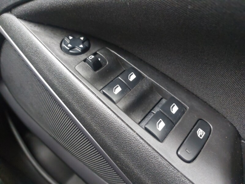 Used Vauxhall Crossland 2022 for sale - 77761599: Photo 17