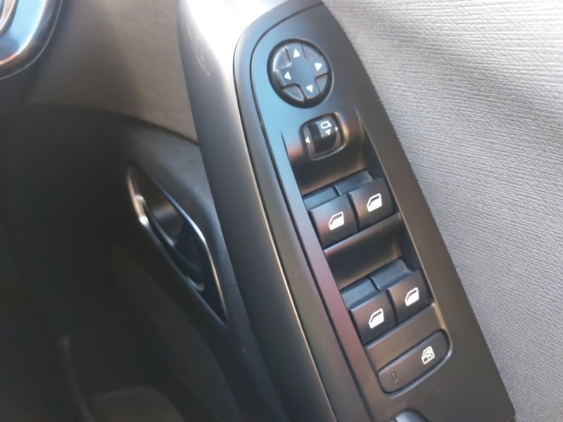 Used Citroen C4 Grand Picasso 2018 for sale - 76695880: Photo 17