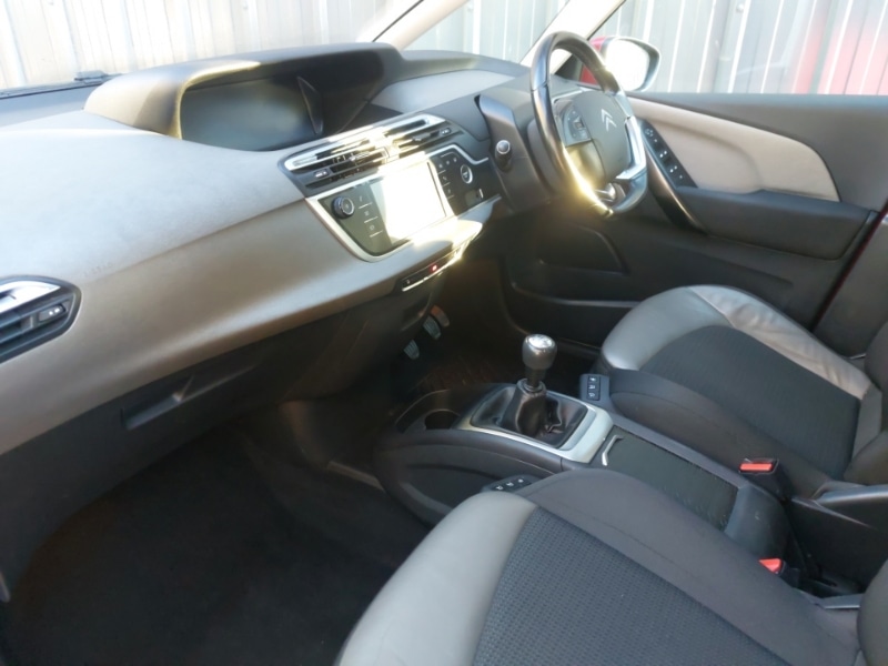 Used Citroen C4 Grand Picasso 2018 for sale - 76695880: Photo 5