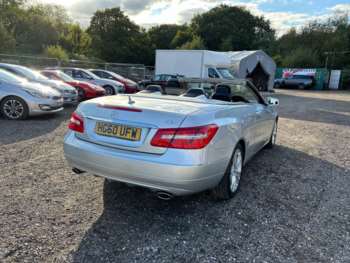 Used Mercedes-Benz E-Class 2010 for sale - 73610771: Photo