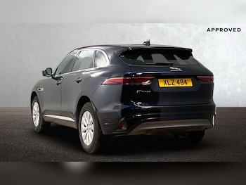 Used Jaguar F-Pace 2021 for sale - 76083707: Photo 2