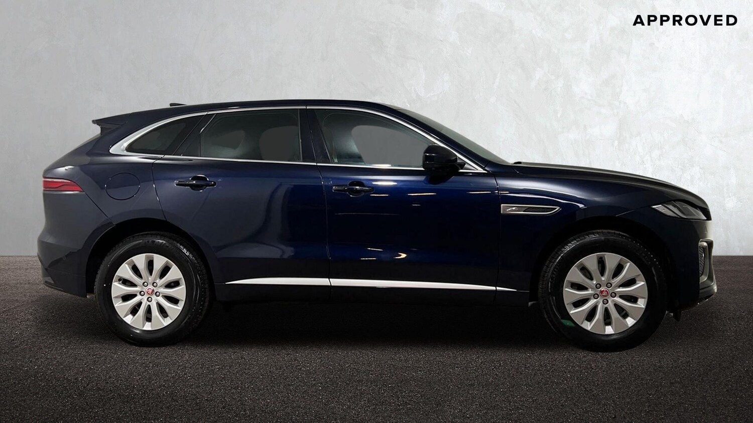 Used Jaguar F-Pace 2021 for sale - 76083707: Photo 5