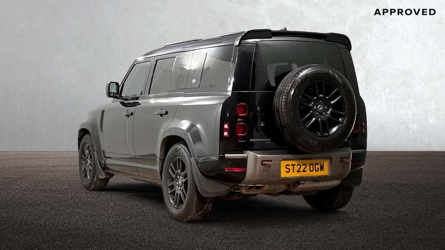 Used Land Rover Defender 110 2022 for sale - 76099180: Photo 2