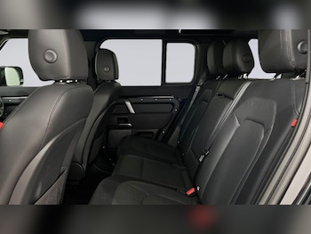 Used Land Rover Defender 110 2022 for sale - 76099180: Photo 4