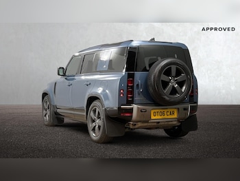 Used Land Rover Defender 110 2022 for sale - 76002142: Photo 2