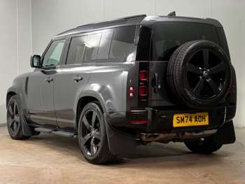 Used Land Rover Defender 110 2024 for sale - 74851300: Photo