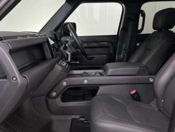 Used Land Rover Defender 110 2024 for sale - 74851300: Photo
