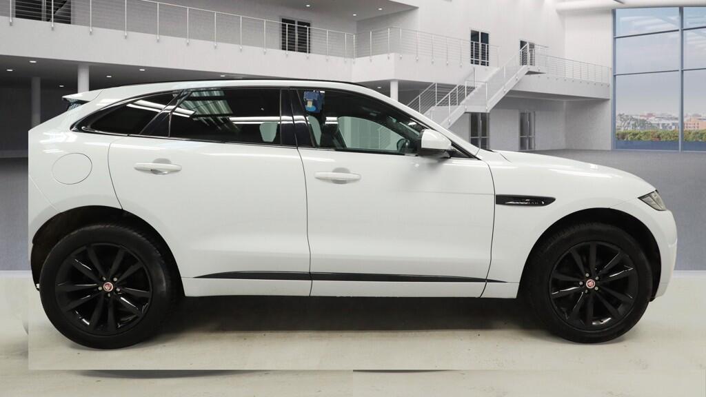 Used Jaguar F-Pace 2019 for sale - 76123131: Photo 5