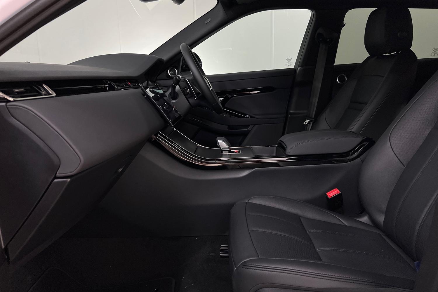Used Land Rover Range Rover Evoque 2025 for sale - 76189586: Photo 3