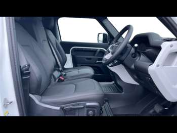 Used Land Rover Defender 90 2024 for sale - 74861361: Photo