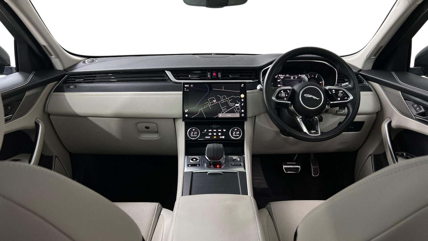 Used Jaguar F-Pace 2022 for sale - 76121376: Photo 9