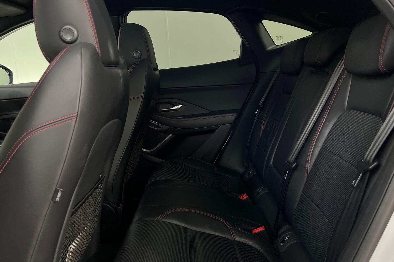 Used Jaguar E-Pace 2021 for sale - 76099123: Photo 4