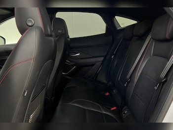 Used Jaguar E-Pace 2021 for sale - 76099123: Photo 4