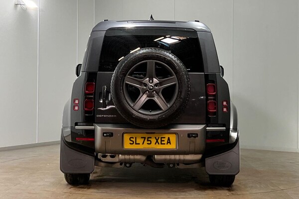 Used Land Rover Defender 90 2025 for sale - 76214046: Photo 6