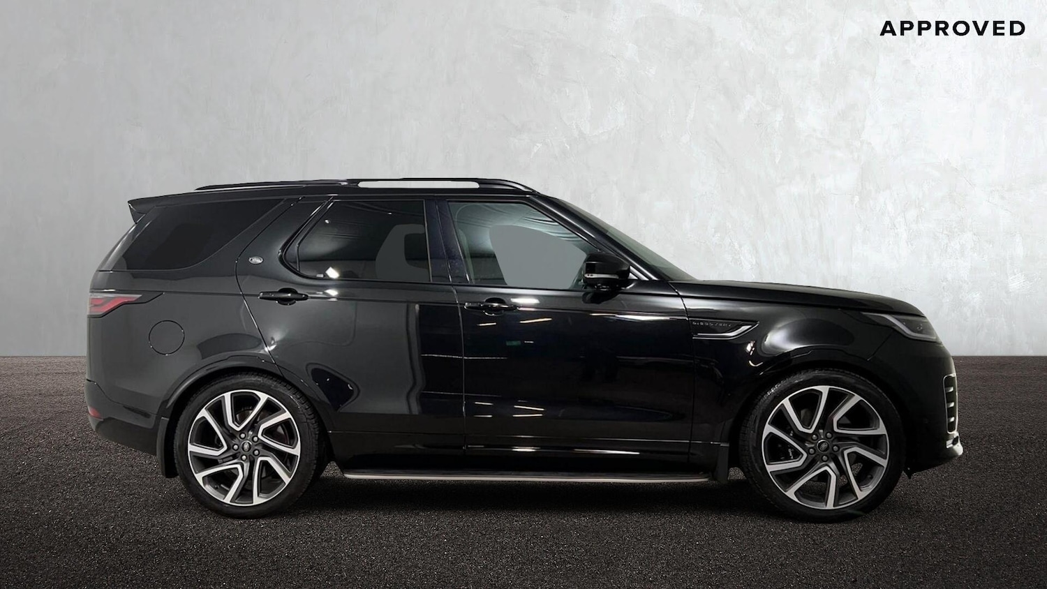 Used Land Rover Discovery 2024 for sale - 76121675: Photo 5