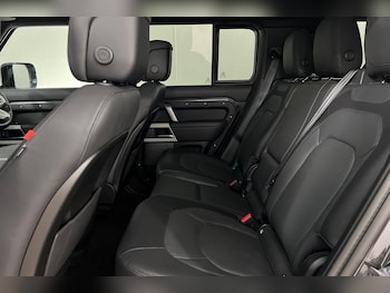 Used Land Rover Defender 110 2022 for sale - 75291521: Photo