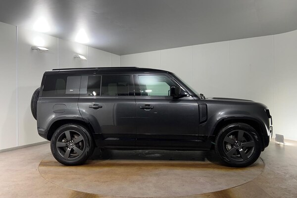 Used Land Rover Defender 110 2022 for sale - 75291521: Photo 5