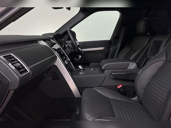 Used Land Rover Discovery 2025 for sale - 76166558: Photo 3