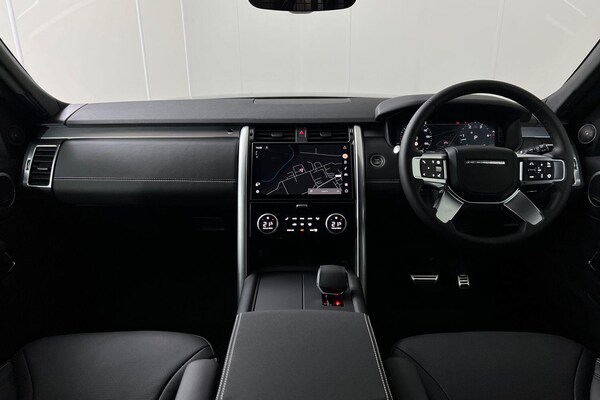 Used Land Rover Discovery 2025 for sale - 76166558: Photo 9