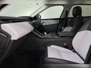 Used Land Rover Range Rover Velar 2025 for sale - 75940304: Photo