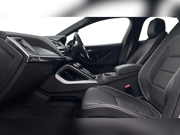 Used Jaguar I-Pace 2025 for sale - 76238897: Photo 3