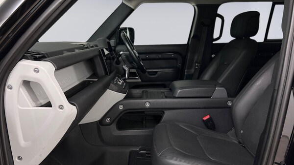 Used Land Rover Defender 110 2022 for sale - 75103302: Photo 3