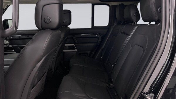 Used Land Rover Defender 110 2022 for sale - 75103302: Photo 4