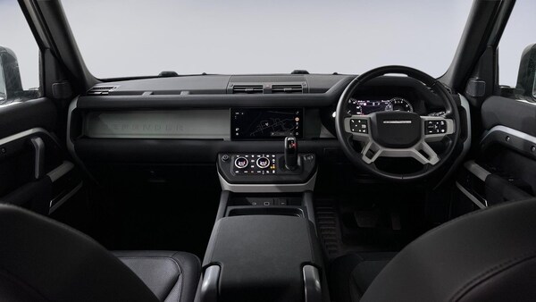 Used Land Rover Defender 110 2023 for sale - 74850299: Photo 9