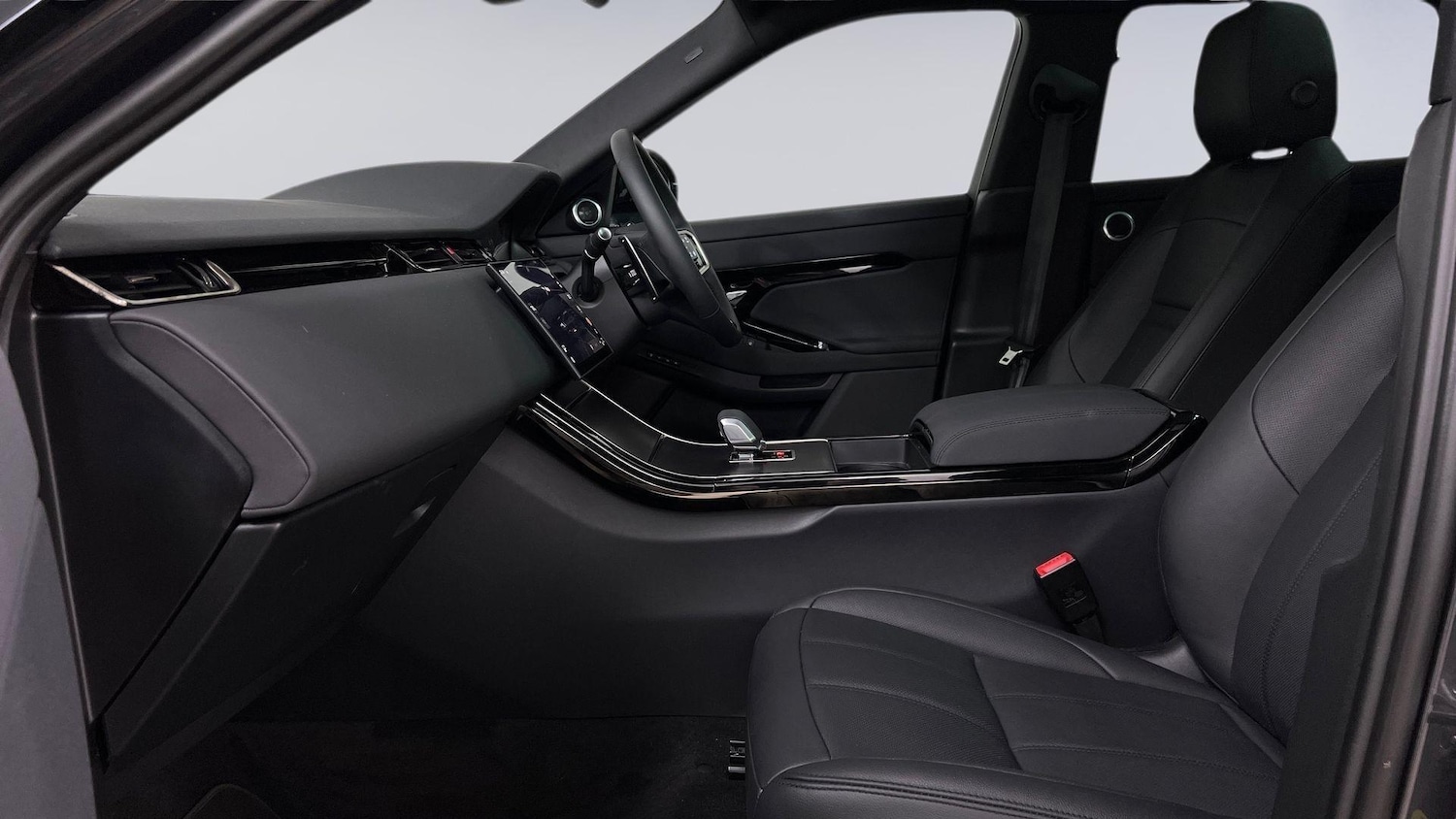 Used Land Rover Range Rover Evoque 2025 for sale - 76189138: Photo 3