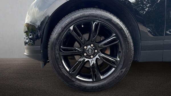Used Land Rover Range Rover Velar 2019 for sale - 76215692: Photo 8