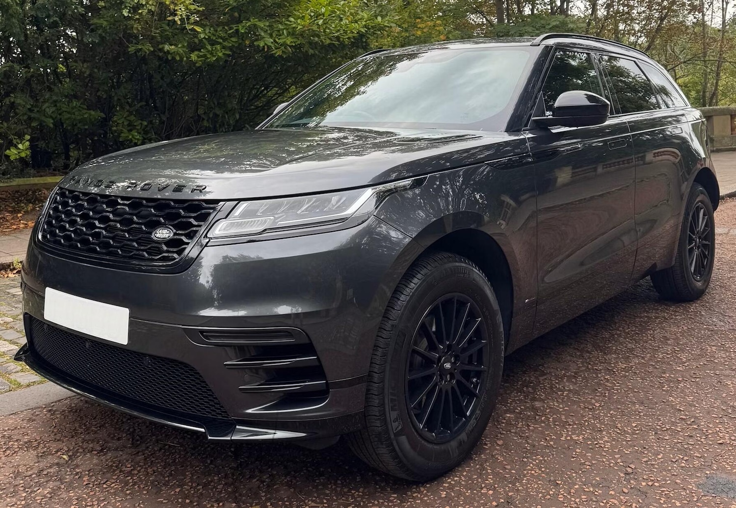 Used Land Rover Range Rover Velar 2019 for sale - 76159213: Photo 3
