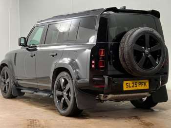 Used Land Rover Defender 110 2025 for sale - 74848613: Photo