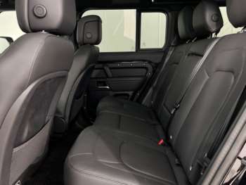 Used Land Rover Defender 110 2025 for sale - 74848613: Photo