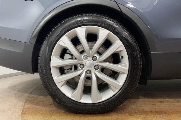 Used Land Rover Discovery 2025 for sale - 76166942: Photo 8