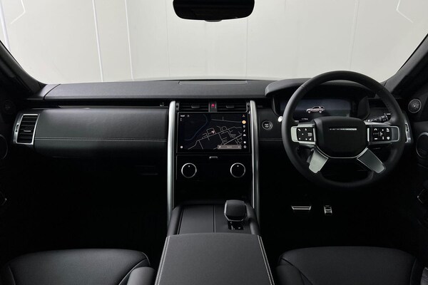 Used Land Rover Discovery 2025 for sale - 76166942: Photo 9