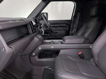 Used Land Rover Defender 110 2024 for sale - 74851841: Photo