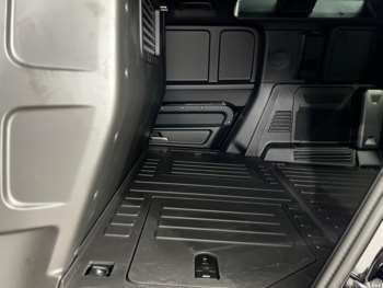Used Land Rover Defender 110 2024 for sale - 74851841: Photo