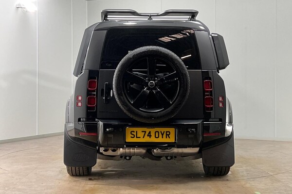 Used Land Rover Defender 110 2024 for sale - 74851841: Photo 6