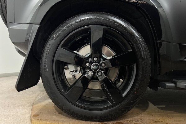 Used Land Rover Defender 110 2024 for sale - 74851841: Photo 8