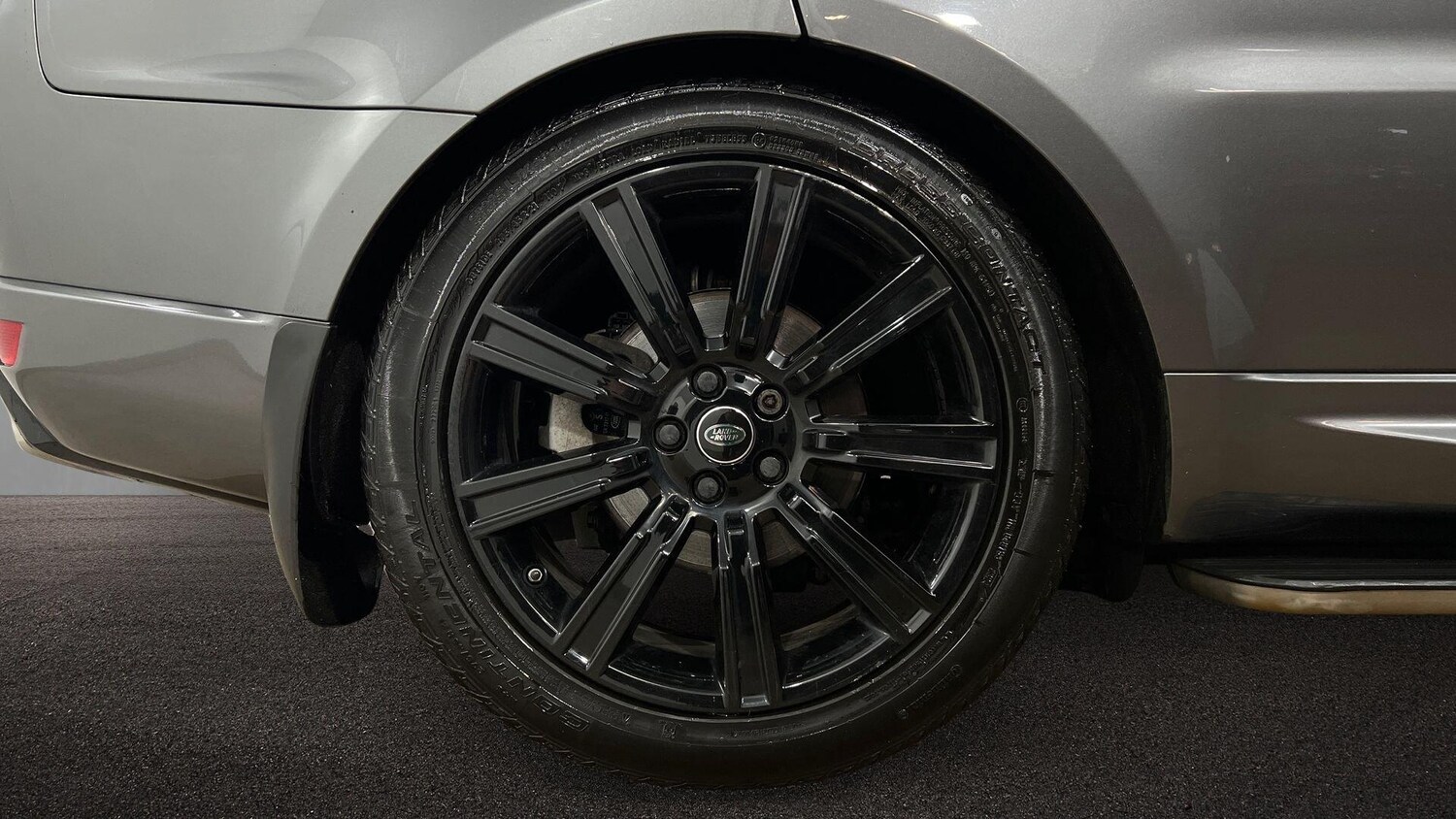 Used Land Rover Range Rover Sport 2018 for sale - 76099258: Photo 8