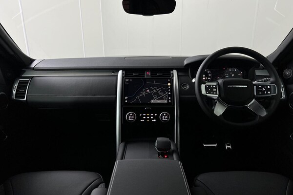 Used Land Rover Discovery 2025 for sale - 76166821: Photo 9