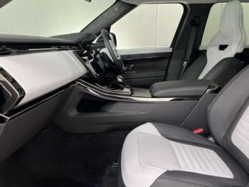 Used Land Rover Range Rover Sport 2024 for sale - 74849206: Photo