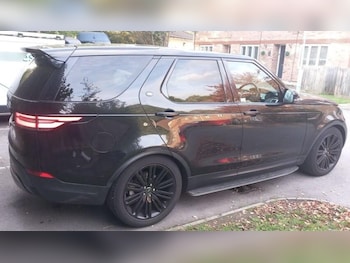 Used Land Rover Discovery 2018 for sale - 76189683: Photo 2