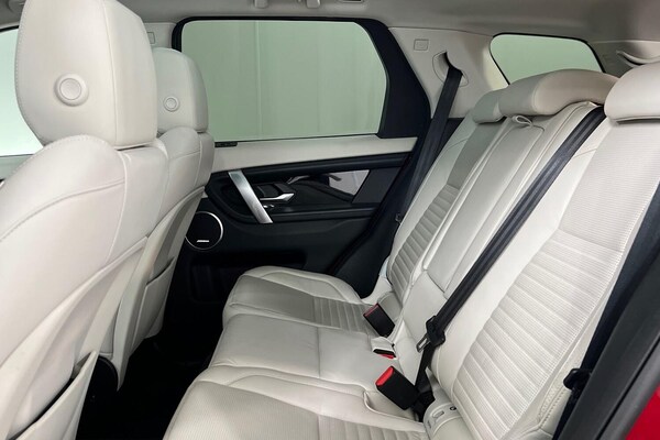 Used Land Rover Discovery Sport 2020 for sale - 76240150: Photo 4