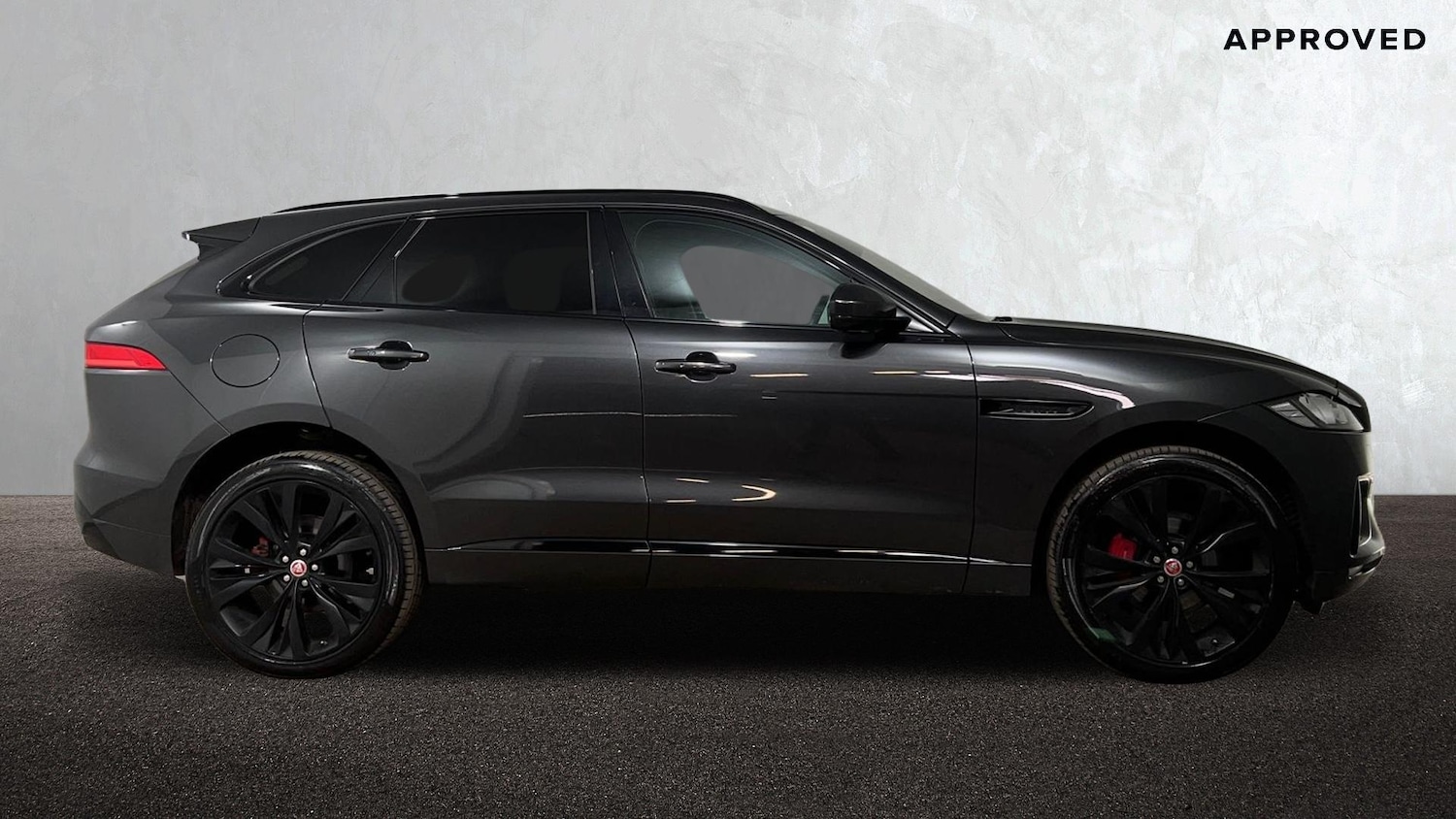 Used Jaguar F-Pace 2019 for sale - 76083914: Photo 5