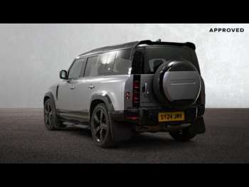 Used Land Rover Defender 110 2024 for sale - 74851469: Photo