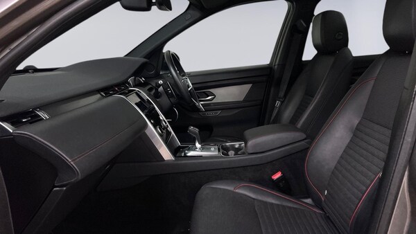 Used Land Rover Discovery Sport 2022 for sale - 76239603: Photo 3