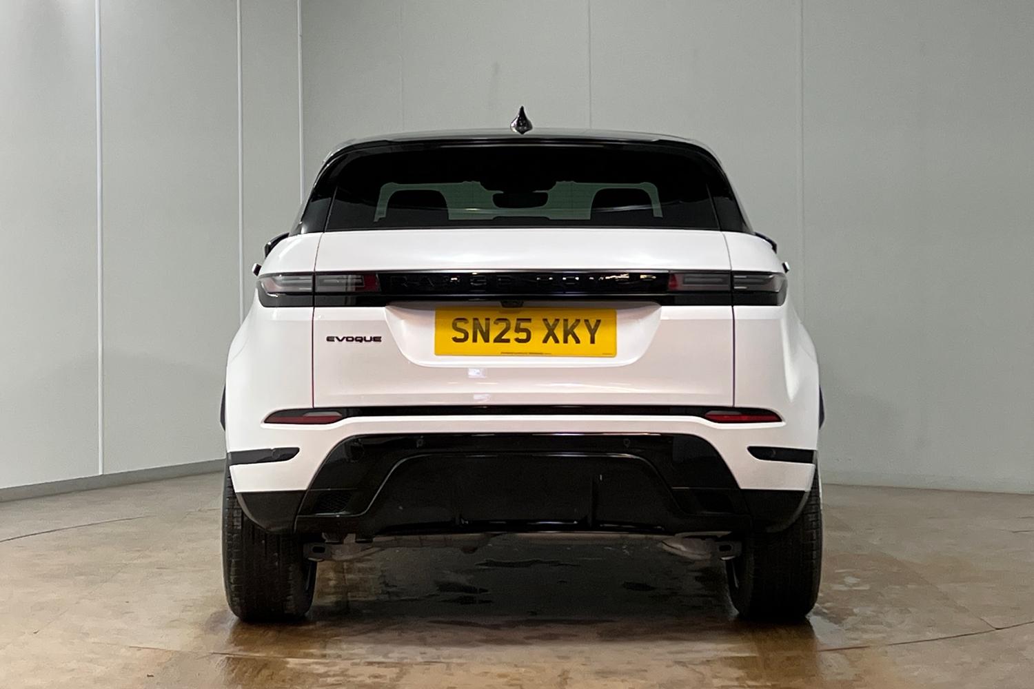Used Land Rover Range Rover Evoque 2025 for sale - 76189650: Photo 6
