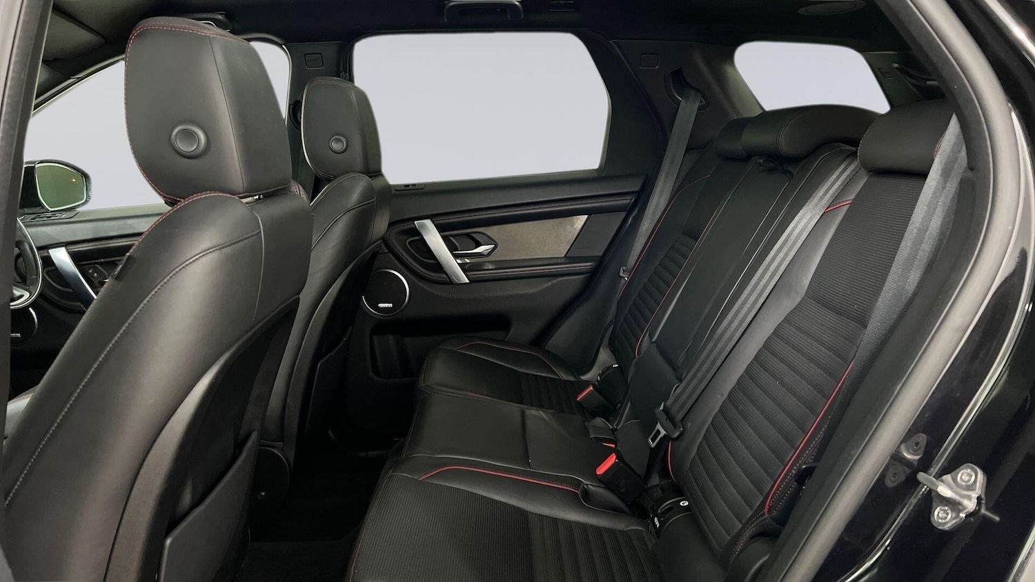 Used Land Rover Discovery Sport 2020 for sale - 76188854: Photo 4
